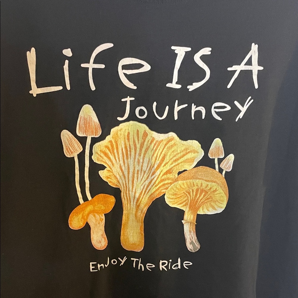 Chemistry Graphic Tee XL “Life Is A Journey” Mushroom Shirt Black unisex XL - Picture 3 of 5